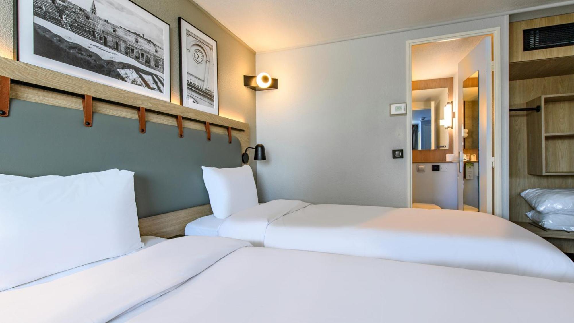 Campanile Prime - Nimes Centre Hotel Ngoại thất bức ảnh