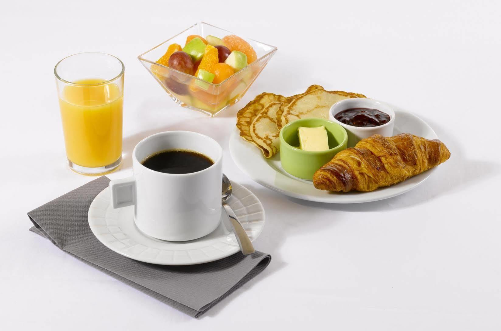 Campanile Prime - Nimes Centre Hotel Ngoại thất bức ảnh